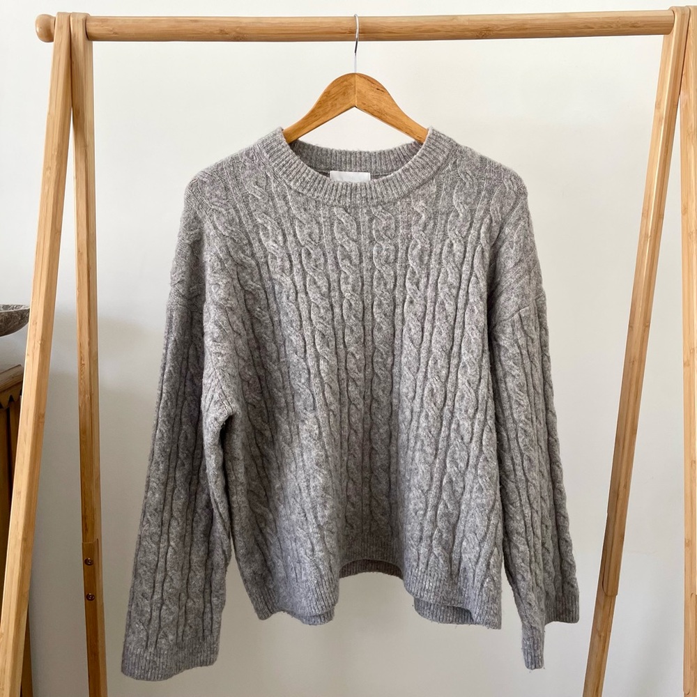 H&M Cable Knit Chunky Oversized Crewneck Sweater in Gray - S
